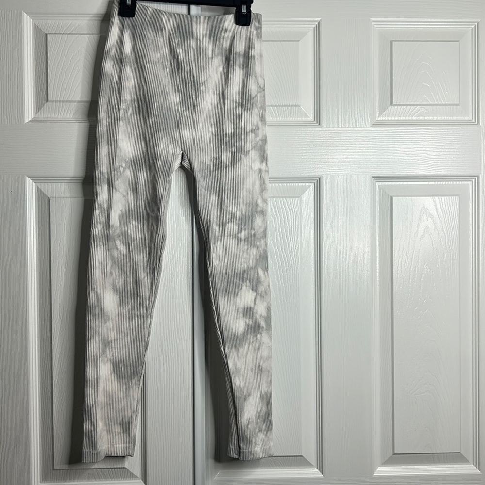 Zara High Waisted‎ White Gray Leggings Stretch M